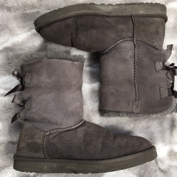 UGG Shoes - UGG Gray Eva sheepskin lined winter boots 7